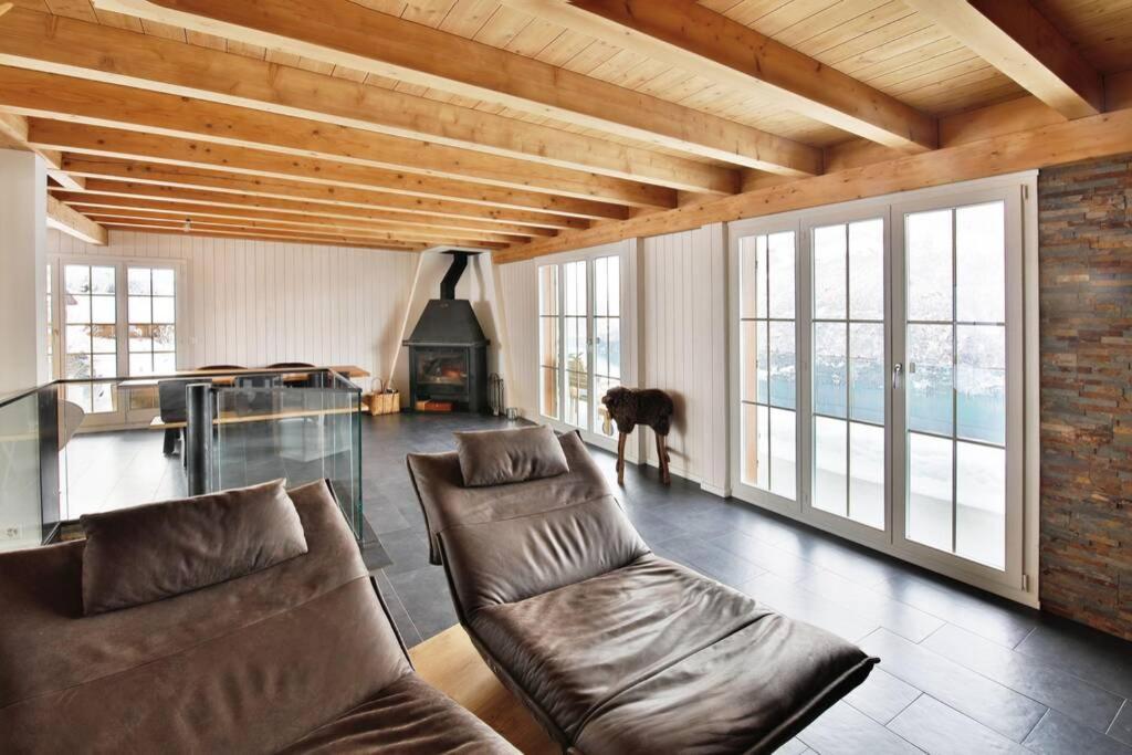Exklusives Chalet Mit Traumhafter See- Und Bergsicht เซลิสแบร์ก ภายนอก รูปภาพ
