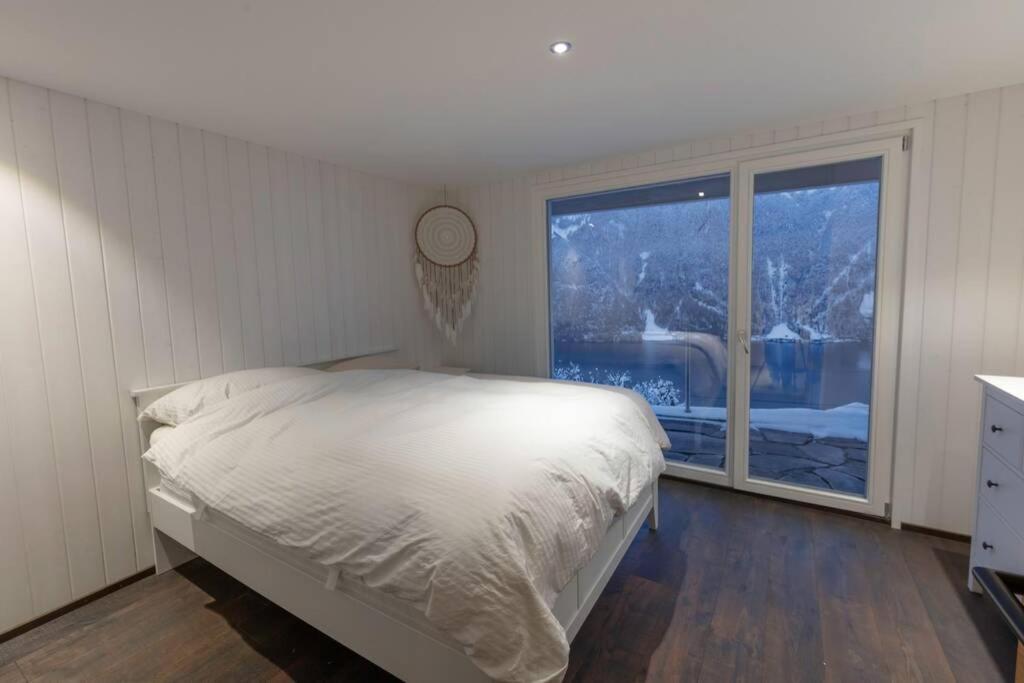 Exklusives Chalet Mit Traumhafter See- Und Bergsicht เซลิสแบร์ก ภายนอก รูปภาพ